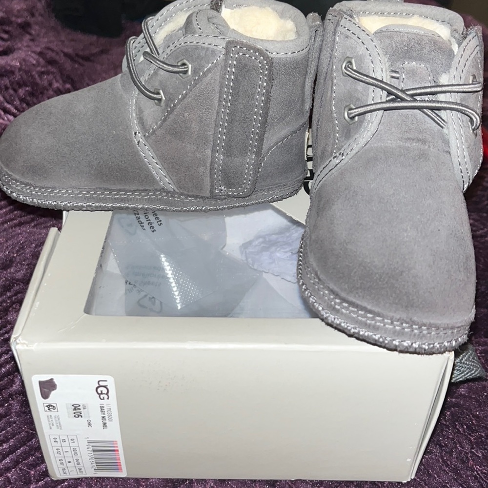 Baby Boy Ugg Neumel Gray Boots…Size 4/5